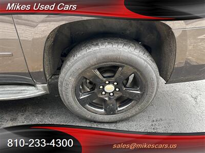 2015 Chevrolet Suburban LTZ 1500 - Photo 10 - Flint, MI 48503