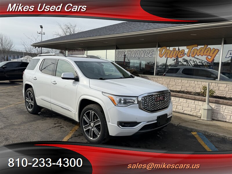 2017 GMC Acadia Denali  