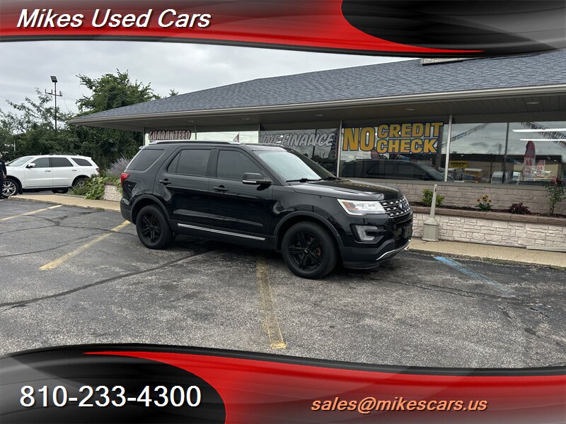 2017 Ford Explorer XLT   - Photo 1 - Flint, MI 48503