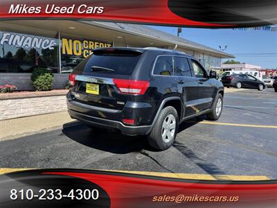 2012 Jeep Grand Cherokee Laredo   - Photo 9 - Flint, MI 48503