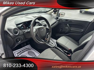 2016 Ford Fiesta S   - Photo 8 - Flint, MI 48503