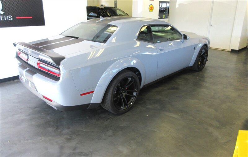 2022 Dodge Challenger SRT Hellcat Redeye Jailbreak   - Photo 8 - Bohemia, NY 11716