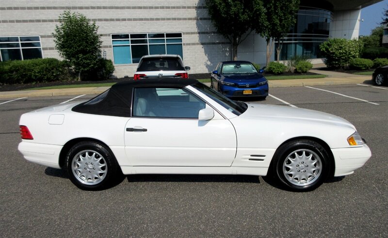 1997 Mercedes-Benz SL 500   - Photo 12 - Bohemia, NY 11716