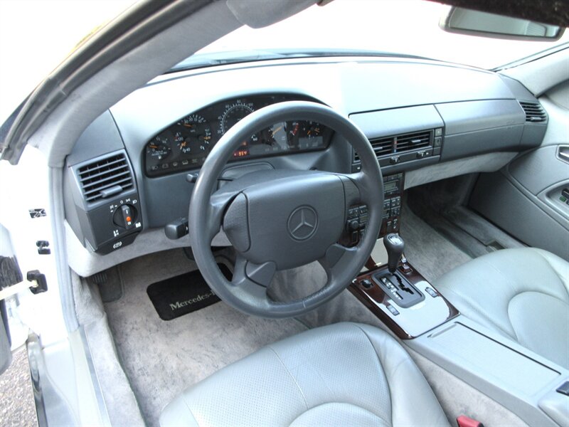 1997 Mercedes-Benz SL 500   - Photo 41 - Bohemia, NY 11716