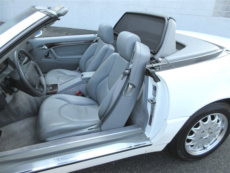 1997 Mercedes-Benz SL 500   - Photo 32 - Bohemia, NY 11716