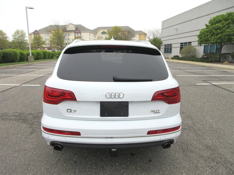 2015 Audi Q7 3.0T quattro Premium Plus   - Photo 18 - Bohemia, NY 11716