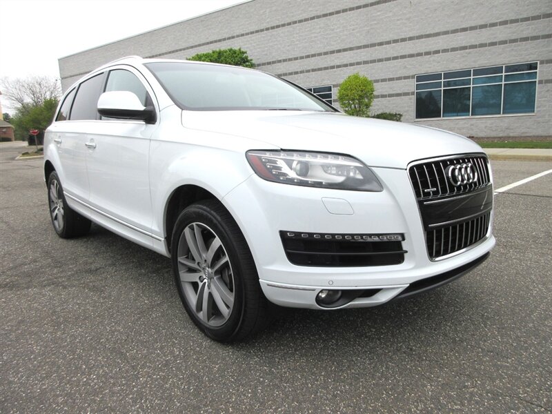 2015 Audi Q7 3.0T quattro Premium Plus   - Photo 2 - Bohemia, NY 11716