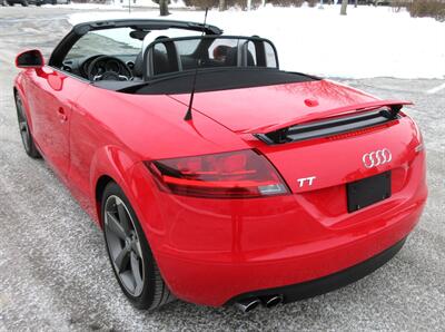 2008 Audi TT 2.0T - Photo 7 - Bohemia, NY 11716