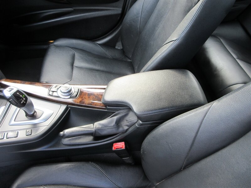 2013 BMW 328i xDrive   - Photo 37 - Bohemia, NY 11716