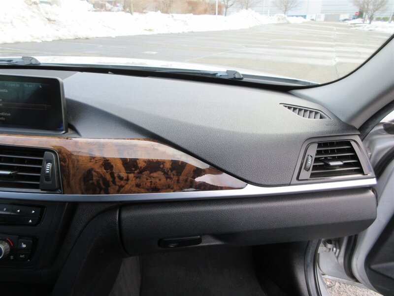 2013 BMW 328i xDrive   - Photo 56 - Bohemia, NY 11716