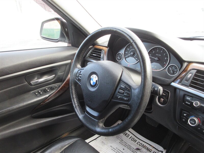 2013 BMW 328i xDrive   - Photo 34 - Bohemia, NY 11716