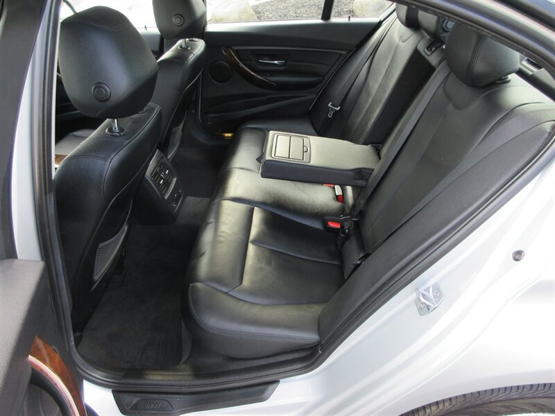 2013 BMW 328i xDrive   - Photo 50 - Bohemia, NY 11716