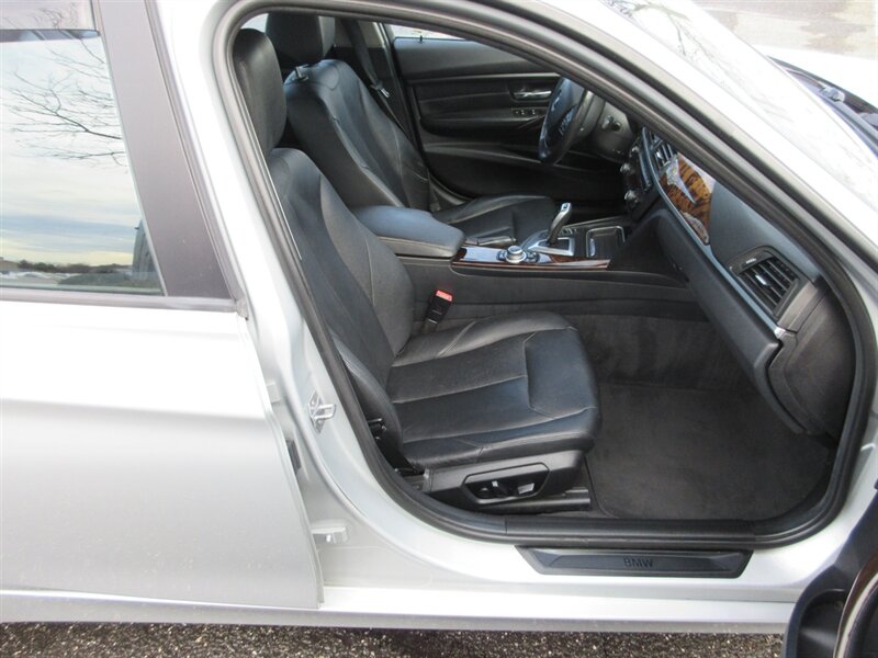 2013 BMW 328i xDrive   - Photo 55 - Bohemia, NY 11716