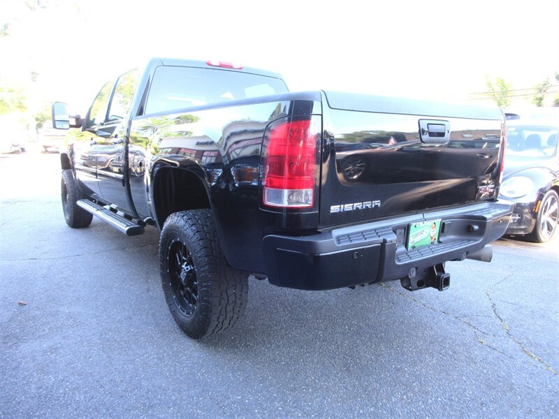 2014 GMC Sierra 2500 Denali   - Photo 3 - Bohemia, NY 11716