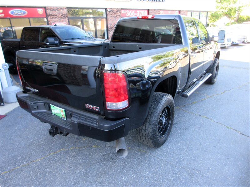 2014 GMC Sierra 2500 Denali   - Photo 4 - Bohemia, NY 11716