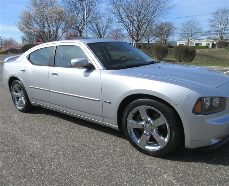 2008 Dodge Charger R/T   - Photo 21 - Bohemia, NY 11716