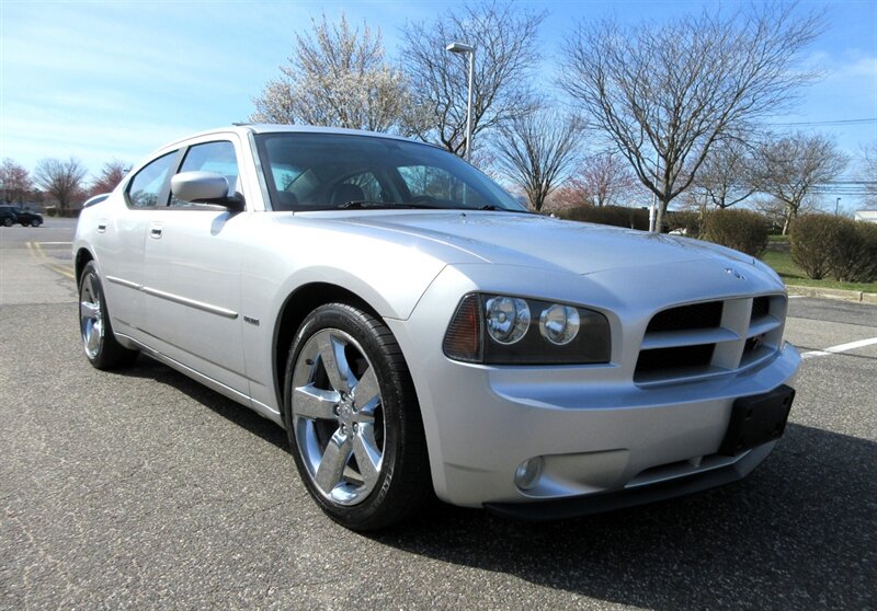 2008 Dodge Charger R/T   - Photo 2 - Bohemia, NY 11716