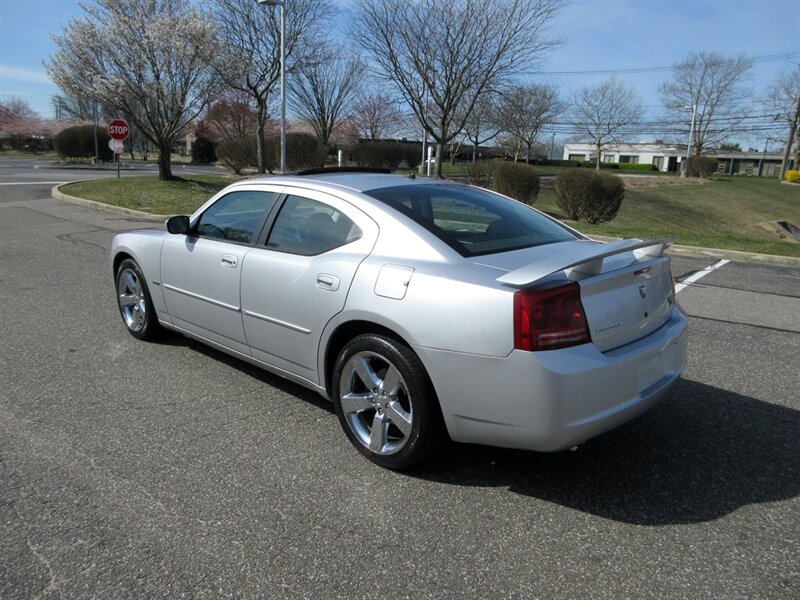 2008 Dodge Charger R/T   - Photo 7 - Bohemia, NY 11716