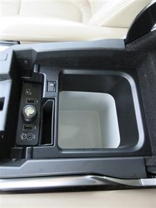 2016 Land Rover Range Rover Sport Supercharged   - Photo 38 - Bohemia, NY 11716