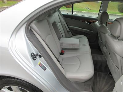 2007 Mercedes-Benz E350 4MATIC   - Photo 50 - Bohemia, NY 11716