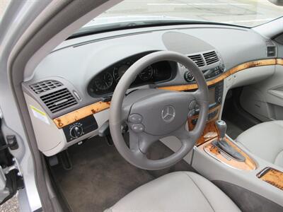 2007 Mercedes-Benz E350 4MATIC   - Photo 27 - Bohemia, NY 11716