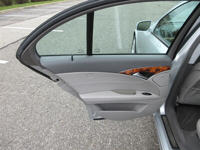 2007 Mercedes-Benz E350 4MATIC   - Photo 42 - Bohemia, NY 11716