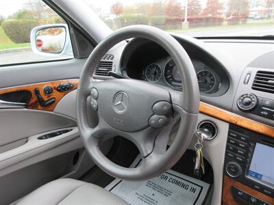 2007 Mercedes-Benz E350 4MATIC   - Photo 29 - Bohemia, NY 11716