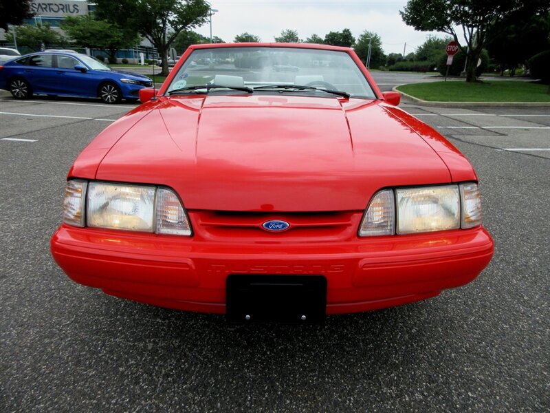 1992 Ford Mustang LX 5.0  Convertible - Photo 21 - Bohemia, NY 11716