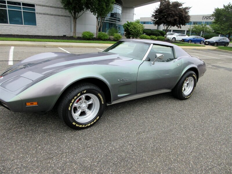 1975 Chevrolet Corvette Coupe   - Photo 20 - Bohemia, NY 11716