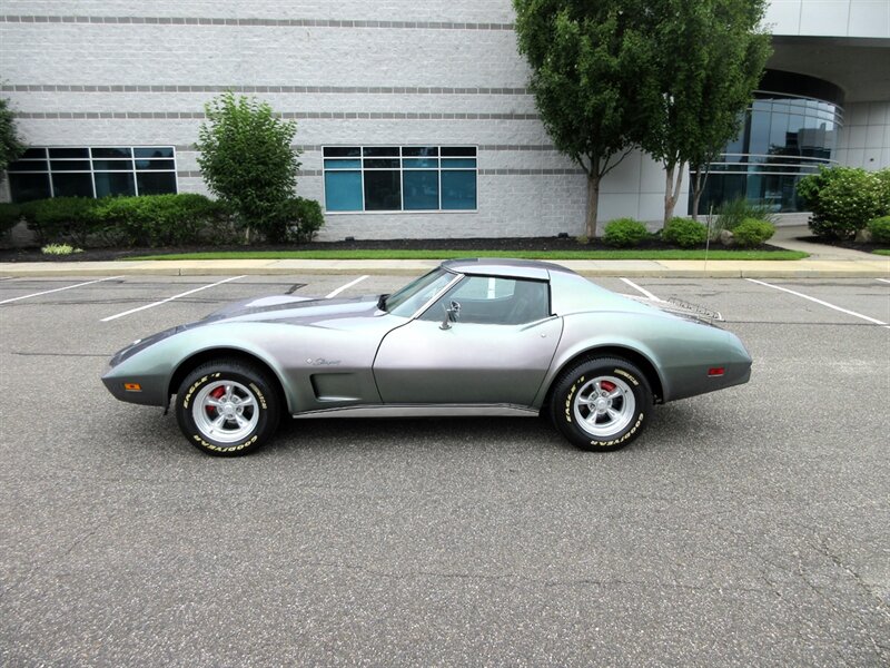 1975 Chevrolet Corvette Coupe   - Photo 13 - Bohemia, NY 11716