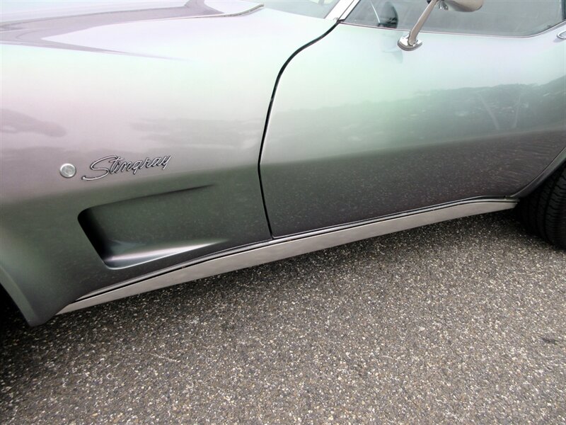 1975 Chevrolet Corvette Coupe   - Photo 26 - Bohemia, NY 11716