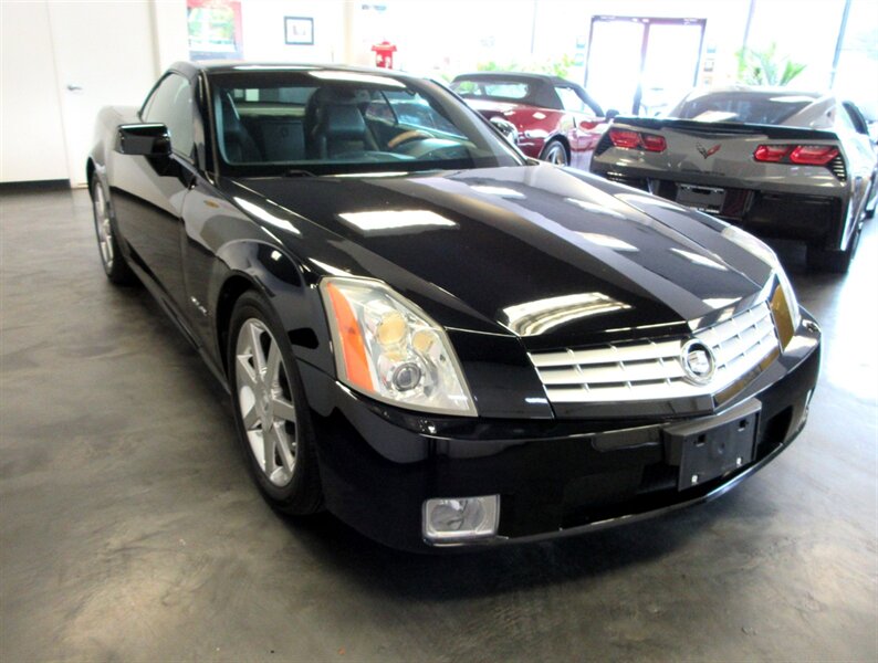 2004 Cadillac XLR   - Photo 13 - Bohemia, NY 11716