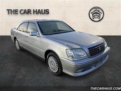 2000 Toyota Crown Royal Sedan
