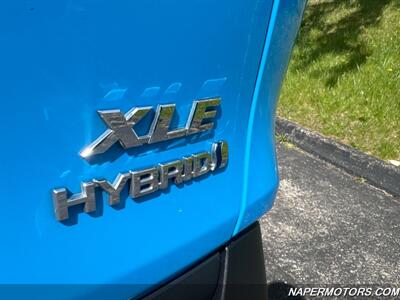 2021 Toyota RAV4 Hybrid XLE   - Photo 34 - Naperville, IL 60565