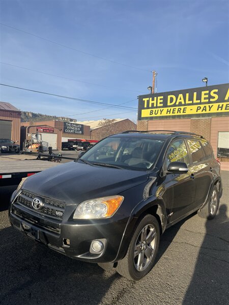 2011 Toyota RAV4 Sport