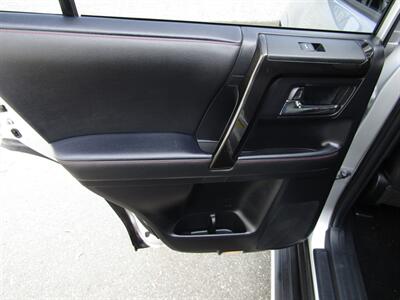 2022 Toyota 4Runner 4x4 TRD OFF-RD PREM, KINETIC SUSP,SILVER CERTIFIED   - Photo 16 - Haddon Twp, NJ 08107