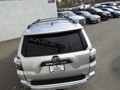 2022 Toyota 4Runner 4x4 TRD OFF-RD PREM, KINETIC SUSP,SILVER CERTIFIED   - Photo 10 - Haddon Twp, NJ 08107