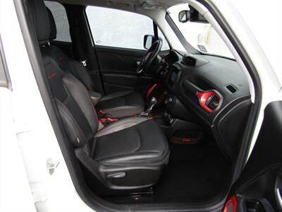 2018 Jeep Renegade TRAILHAWK,AWD,SAFTY PKG,NAV,RVC,SILVER CERTIFIED   - Photo 23 - Haddon Twp, NJ 08107