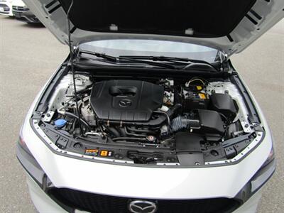 2024 Mazda Mazda3 Hatchback NAV,PREFERRED PKG,SILVER CERTIFIED   - Photo 25 - Haddon Twp, NJ 08107