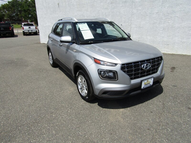 2020 Hyundai Venue SEL