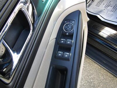 2018 Ford Explorer 4x4,CONV PKG,SILVER CERTIFIED   - Photo 10 - Haddon Twp, NJ 08107