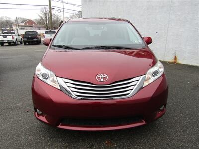 2017 Toyota Sienna XLE,NAV,LEATHER,TECH PKG,RVC,SILVER CERTIFIED   - Photo 2 - Haddon Twp, NJ 08107