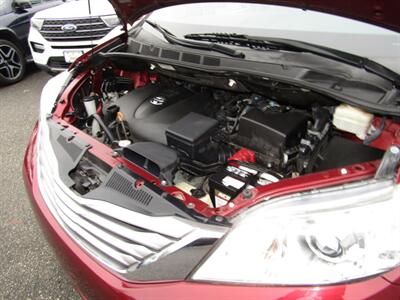 2017 Toyota Sienna XLE,NAV,LEATHER,TECH PKG,RVC,SILVER CERTIFIED   - Photo 49 - Haddon Twp, NJ 08107