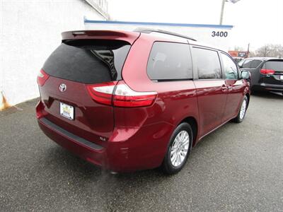 2017 Toyota Sienna XLE,NAV,LEATHER,TECH PKG,RVC,SILVER CERTIFIED   - Photo 7 - Haddon Twp, NJ 08107