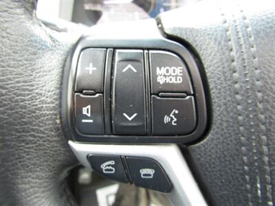 2017 Toyota Sienna XLE,NAV,LEATHER,TECH PKG,RVC,SILVER CERTIFIED   - Photo 32 - Haddon Twp, NJ 08107