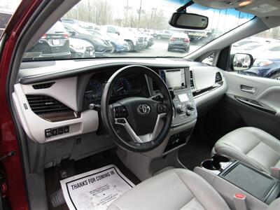 2017 Toyota Sienna XLE,NAV,LEATHER,TECH PKG,RVC,SILVER CERTIFIED   - Photo 15 - Haddon Twp, NJ 08107