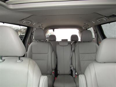 2017 Toyota Sienna XLE,NAV,LEATHER,TECH PKG,RVC,SILVER CERTIFIED   - Photo 30 - Haddon Twp, NJ 08107