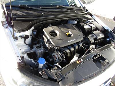 2017 Hyundai ELANTRA SE,CONV PKG,BLUETOOTH,SILVER CERTIFIED   - Photo 36 - Haddon Twp, NJ 08107