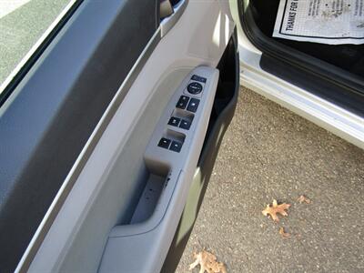 2017 Hyundai ELANTRA SE,CONV PKG,BLUETOOTH,SILVER CERTIFIED   - Photo 11 - Haddon Twp, NJ 08107