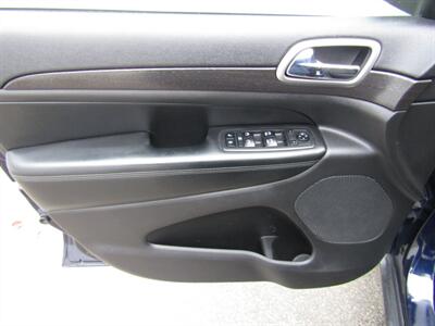 2018 Jeep Grand Cherokee 4X4,CONV PKG,RVC,COMFORT PKG,SILVER CERTIFIED   - Photo 13 - Haddon Twp, NJ 08107